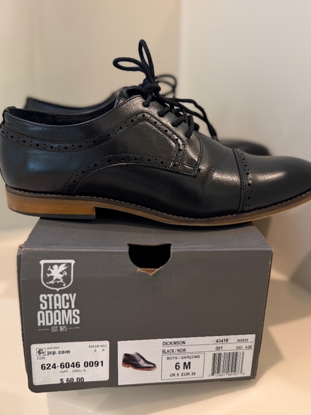 BOYS Size 6 Stacy Adam’s Dickinsons Black Dress Shoe